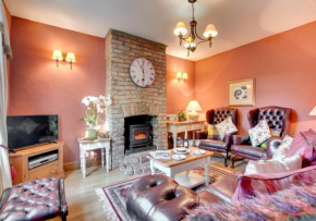 White Yard Cottage